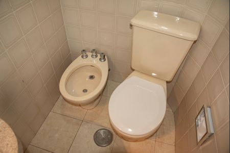 Apartamento à venda com 119m², 3 quartos e 2 vagasBanheiro da Suíte