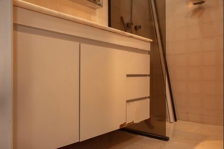 Apartamento à venda com 119m², 3 quartos e 2 vagasBanheiro