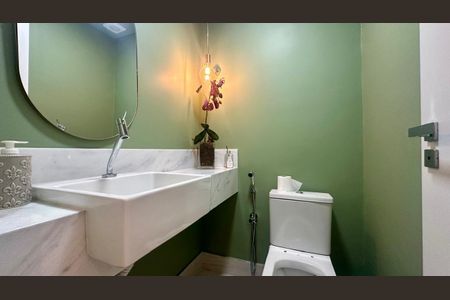 Apartamento à venda com 68m², 2 quartos e 2 vagasLavabo