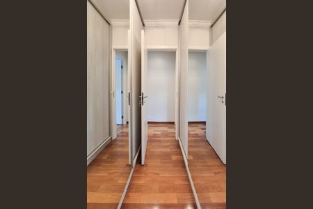 Apartamento à venda com 150m², 3 quartos e 3 vagasSuíte 1