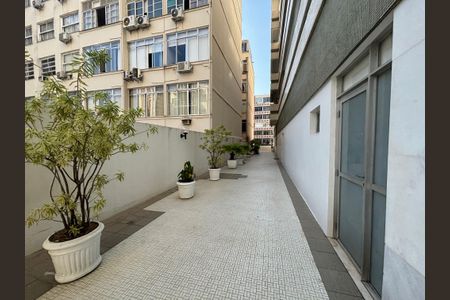 Apartamento à venda com 65m², 1 quarto e 1 vagaÁrea comum