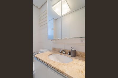 Apartamento à venda com 240m², 2 quartos e 2 vagas Apartamento à venda com 240m², 2 quartos e 2 vagasBanheiro