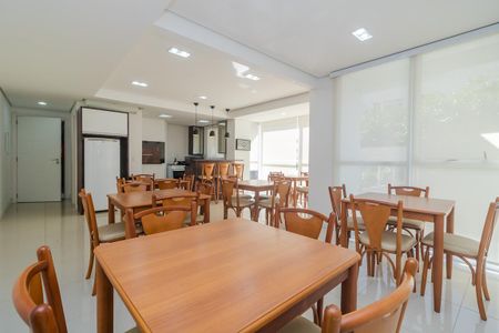 Apartamento à venda com 240m², 2 quartos e 2 vagas Apartamento à venda com 240m², 2 quartos e 2 vagasÁrea comum