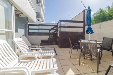 Apartamento à venda com 240m², 2 quartos e 2 vagas Apartamento à venda com 240m², 2 quartos e 2 vagasÁrea comum