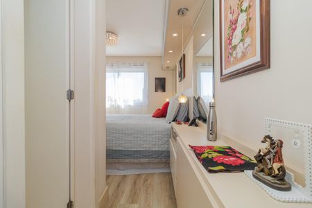 Apartamento à venda com 240m², 2 quartos e 2 vagas Apartamento à venda com 240m², 2 quartos e 2 vagasQuarto 1