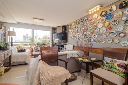 Apartamento à venda com 240m², 2 quartos e 2 vagas Apartamento à venda com 240m², 2 quartos e 2 vagasSala 2