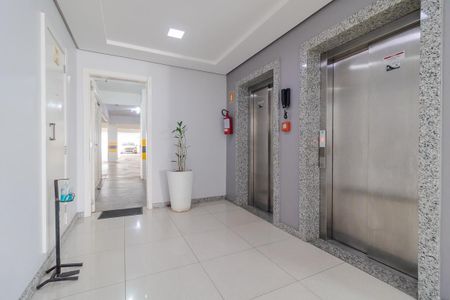 Apartamento à venda com 240m², 2 quartos e 2 vagas Apartamento à venda com 240m², 2 quartos e 2 vagasÁrea comum