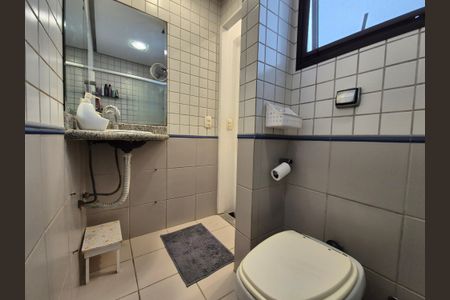 Apartamento à venda com 400m², 4 quartos e 6 vagasBanheiro da Suíte 4