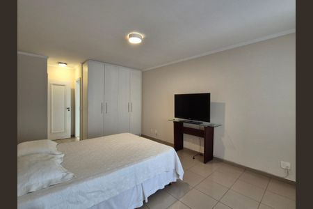 Apartamento à venda com 400m², 4 quartos e 6 vagasSuite 3