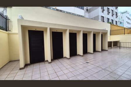 Apartamento à venda com 400m², 4 quartos e 6 vagasGuarda volume