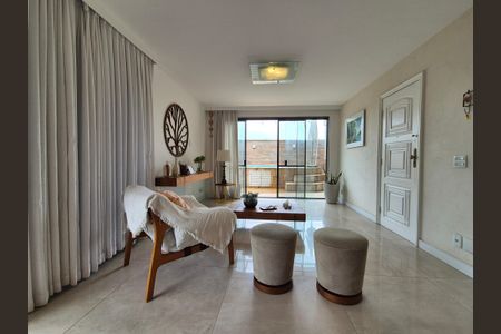 Apartamento à venda com 400m², 4 quartos e 6 vagasSala