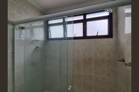 Apartamento à venda com 400m², 4 quartos e 6 vagasBanheiro da Suíte 3