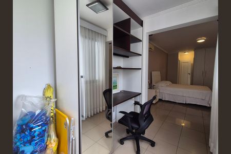 Apartamento à venda com 400m², 4 quartos e 6 vagasSuíte 3
