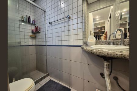Apartamento à venda com 400m², 4 quartos e 6 vagasBanheiro da Suíte 4