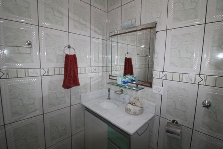 Casa à venda com 126m², 3 quartos e 2 vagasBanheiro de Serviço