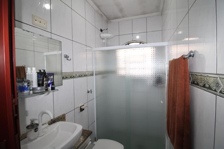 Casa à venda com 126m², 3 quartos e 2 vagasBanheiro 2