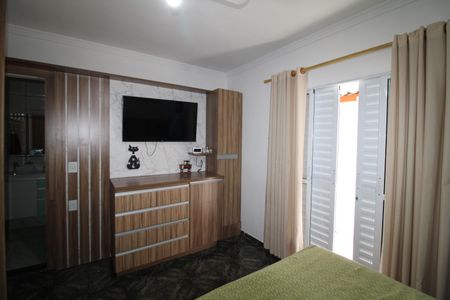 Casa à venda com 126m², 3 quartos e 2 vagasQuarto 3