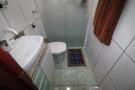 Casa à venda com 126m², 3 quartos e 2 vagasBanheiro 2