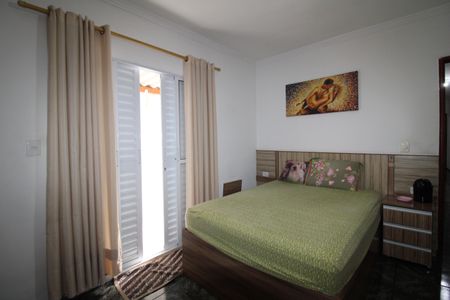 Casa à venda com 126m², 3 quartos e 2 vagasQuarto 3