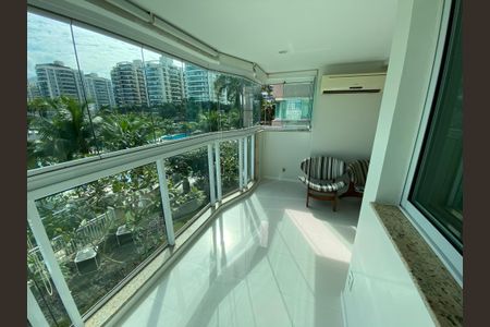 Apartamento para alugar com 70m², 2 quartos e 1 vaga Apartamento para alugar com 70m², 2 quartos e 1 vagaVaranda da Sala