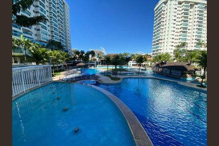 Apartamento para alugar com 70m², 2 quartos e 1 vaga Apartamento para alugar com 70m², 2 quartos e 1 vagaÁrea comum - Piscina