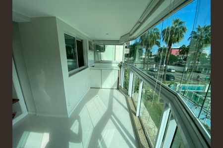 Apartamento para alugar com 70m², 2 quartos e 1 vaga Apartamento para alugar com 70m², 2 quartos e 1 vagaVaranda da Sala