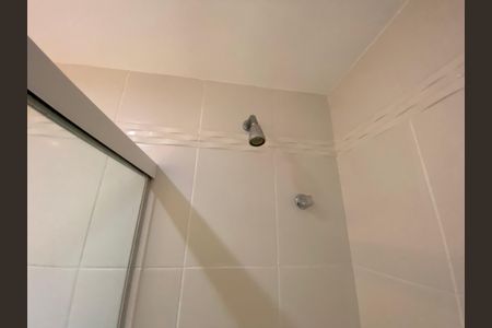 Apartamento para alugar com 70m², 2 quartos e 1 vaga Apartamento para alugar com 70m², 2 quartos e 1 vagaBanheiro