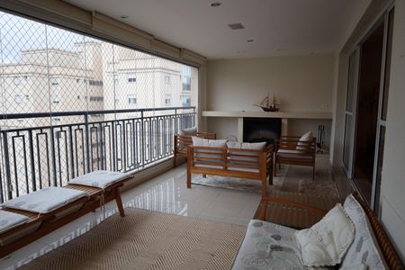 Apartamento para alugar com 326m², 6 quartos e 4 vagasÁrea Gourmet