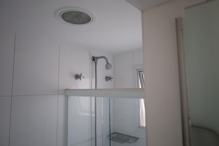 Apartamento para alugar com 326m², 6 quartos e 4 vagasBanheiro de Serviço