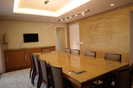 Apartamento para alugar com 326m², 6 quartos e 4 vagasSala