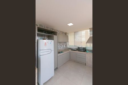Apartamento à venda com 179m², 3 quartos e 3 vagas Apartamento à venda com 179m², 3 quartos e 3 vagasÁrea Gourmet