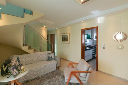 Apartamento à venda com 179m², 3 quartos e 3 vagas Apartamento à venda com 179m², 3 quartos e 3 vagasSala de Estar