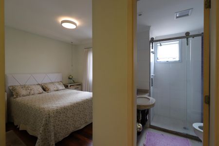 Apartamento à venda com 130m², 3 quartos e 3 vagasSuíte 3