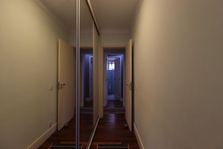 Apartamento à venda com 130m², 3 quartos e 3 vagasCloset da Suíte 3
