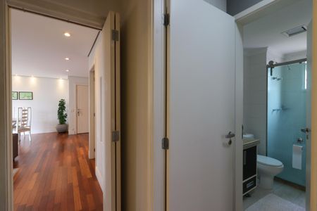 Apartamento à venda com 130m², 3 quartos e 3 vagasCorredor
