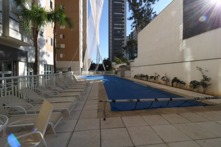 Apartamento à venda com 130m², 3 quartos e 3 vagasÁrea Comum - Piscina