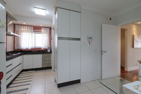 Apartamento à venda com 130m², 3 quartos e 3 vagasCozinha