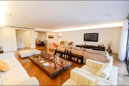 Apartamento à venda com 340m², 4 quartos e 3 vagas Apartamento à venda com 340m², 4 quartos e 3 vagasSala