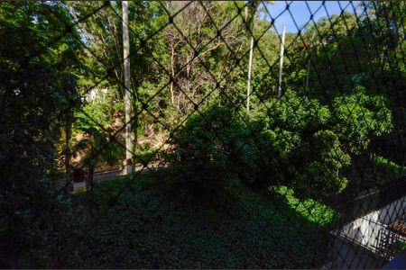 Apartamento à venda com 340m², 4 quartos e 3 vagas Apartamento à venda com 340m², 4 quartos e 3 vagasVista do Quarto 2