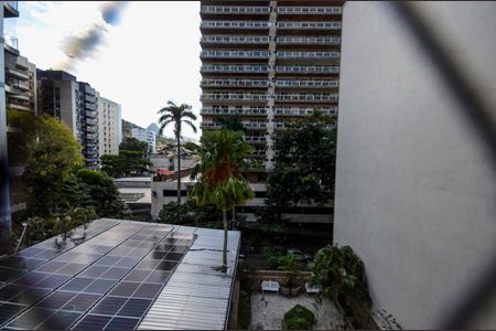 Apartamento à venda com 340m², 4 quartos e 3 vagas Apartamento à venda com 340m², 4 quartos e 3 vagasVista da Sala