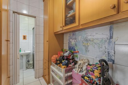 Apartamento à venda com 104m², 2 quartos e sem vaga Apartamento à venda com 104m², 2 quartos e sem vagaÁrea de Serviço