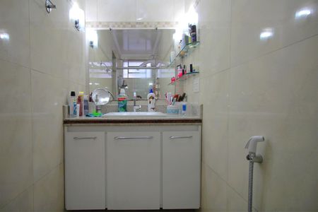 Apartamento à venda com 105m², 3 quartos e 2 vagasBanheiro da Suíte