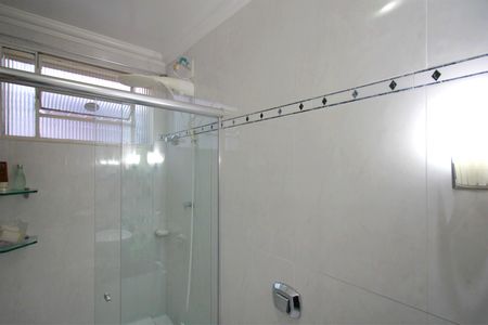 Apartamento à venda com 105m², 3 quartos e 2 vagasBanheiro