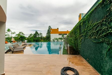 Apartamento à venda com 117m², 3 quartos e 1 vaga Apartamento à venda com 117m², 3 quartos e 1 vagaÁrea comum - Piscina
