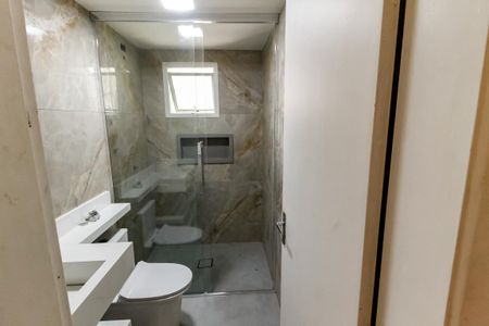 Apartamento à venda com 117m², 3 quartos e 1 vaga Apartamento à venda com 117m², 3 quartos e 1 vagaBanheiro Corredor