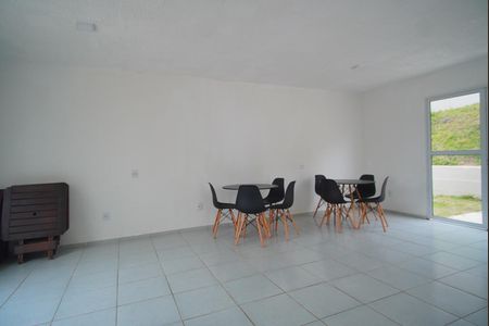 Apartamento à venda com 40m², 2 quartos e sem vagaÁrea comum - Salão de festas