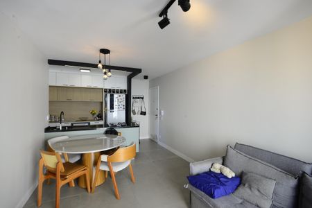 Apartamento à venda com 60m², 2 quartos e 1 vagaSala