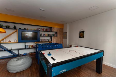 Apartamento à venda com 35m², 1 quarto e sem vaga Apartamento à venda com 35m², 1 quarto e sem vagaÁrea Comum - Salão de Jogos