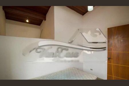Casa à venda com 5 quartos, 200m² em Vila Gumercindo, São Paulo
