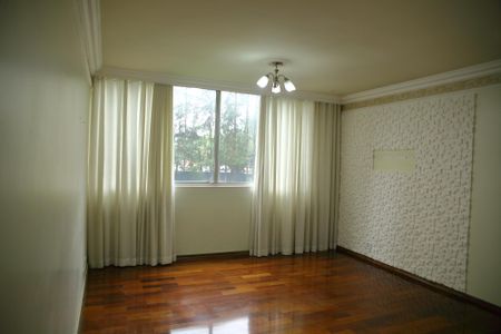 Apartamento à venda com 90m², 2 quartos e 1 vagaSala